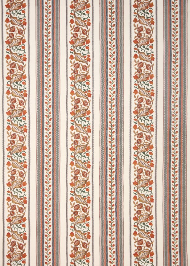 Tessuti Morris & Co. Bluebell & Peony Embroidery