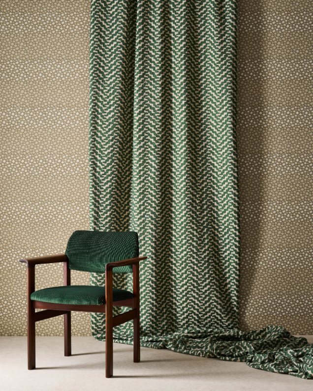 Tessuti Harlequin Thicket