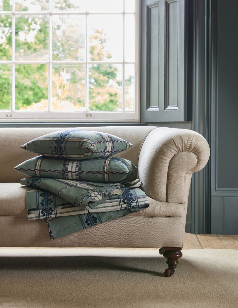 Tessuti Morris & Co. Hanover Check